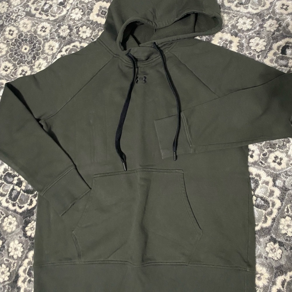 Under Armour Hoodie